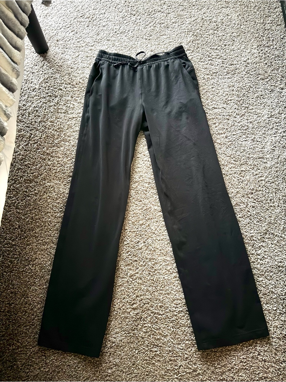 Lululemon Women’s Soft Jersey Mid-Risr Joggers - Picture 2 of 5